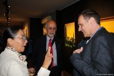 В QGallery открылась персональная выставка работ посла Австрии в Азербайджане Александра Байерля "Вслед за солнцем" (ФОТО)