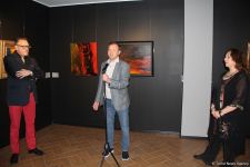 В QGallery открылась персональная выставка работ посла Австрии в Азербайджане Александра Байерля "Вслед за солнцем" (ФОТО)