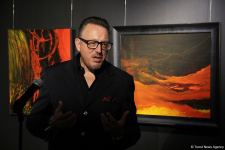 В QGallery открылась персональная выставка работ посла Австрии в Азербайджане Александра Байерля "Вслед за солнцем" (ФОТО)