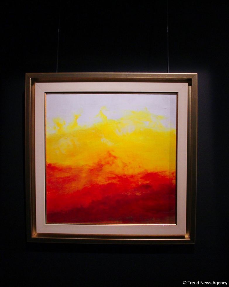 В QGallery открылась персональная выставка работ посла Австрии в Азербайджане Александра Байерля "Вслед за солнцем" (ФОТО)