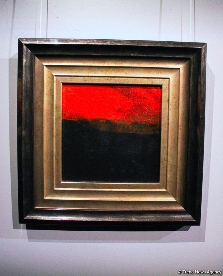 В QGallery открылась персональная выставка работ посла Австрии в Азербайджане Александра Байерля "Вслед за солнцем" (ФОТО)