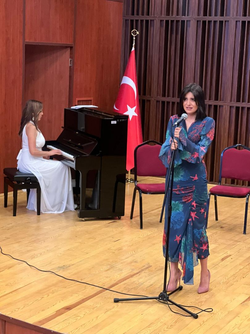 Успех азербайджанского проекта "Gənclərə dəstək" в Турции (ФОТО/ВИДЕО)