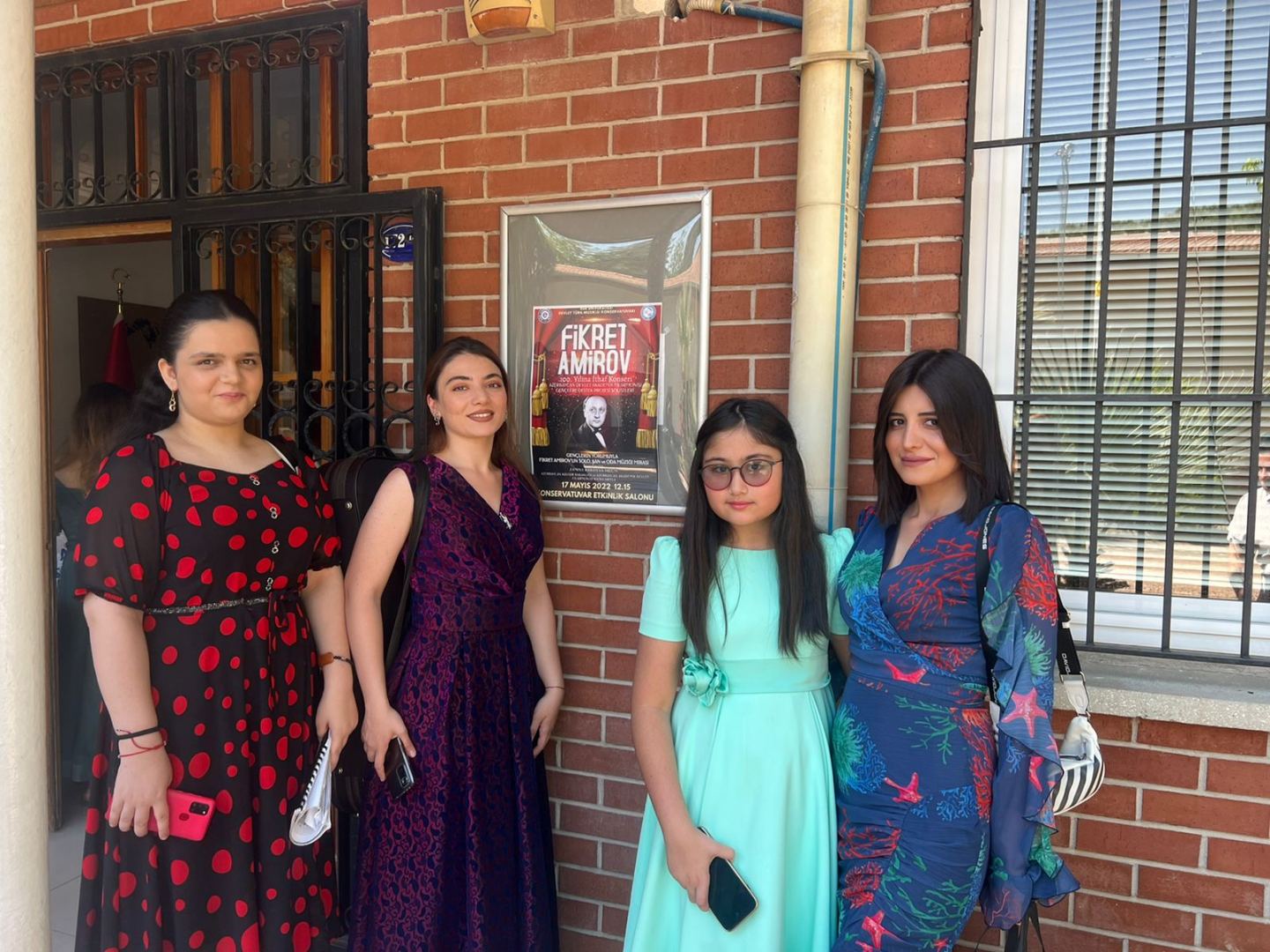 Успех азербайджанского проекта "Gənclərə dəstək" в Турции (ФОТО/ВИДЕО)