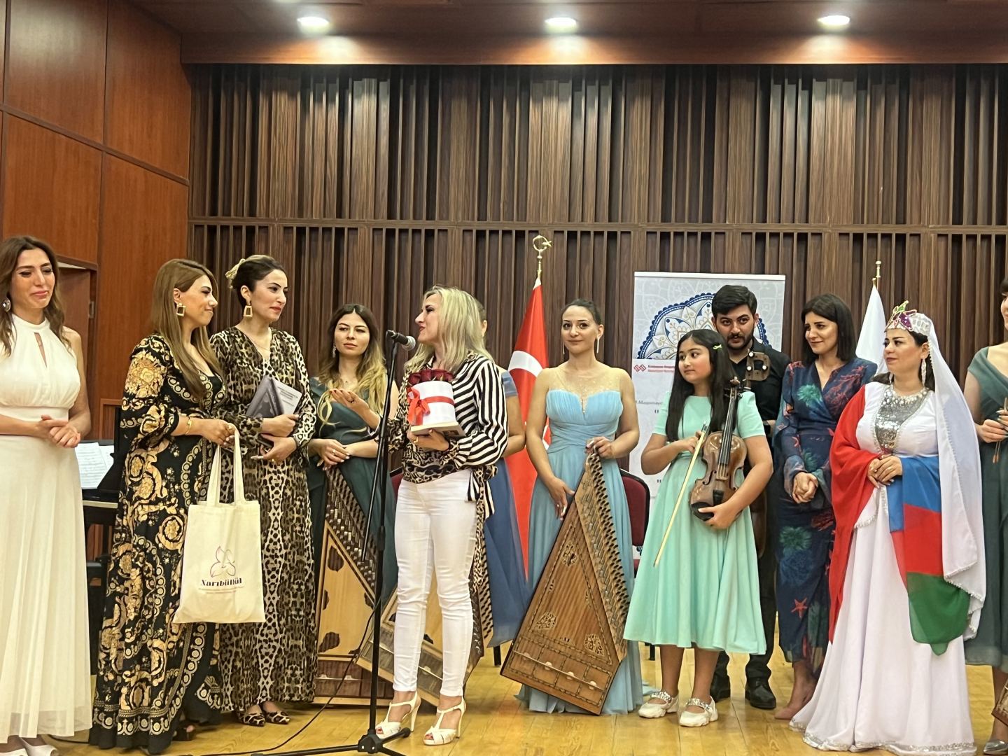 Успех азербайджанского проекта "Gənclərə dəstək" в Турции (ФОТО/ВИДЕО)