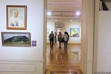 Бесподобная ночь в Баку – новая реальность цифровых технологий! Впервые под открытым небом классика и дефиле "статуй" (ВИДЕО, ФОТО)