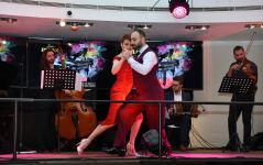 Первый Международный фортепианный фестиваль в Баку открылся выступлением Реми Женье и горячим танго (ВИДЕО, ФОТО)