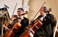 Первый Международный фортепианный фестиваль в Баку открылся выступлением Реми Женье и горячим танго (ВИДЕО, ФОТО)