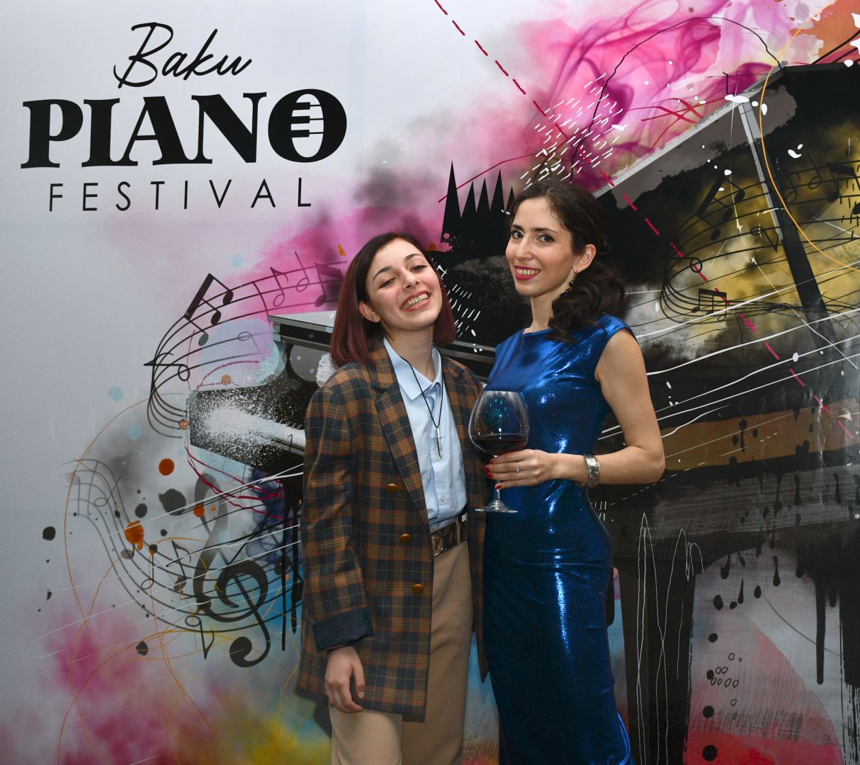 Первый Международный фортепианный фестиваль в Баку открылся выступлением Реми Женье и горячим танго (ВИДЕО, ФОТО)