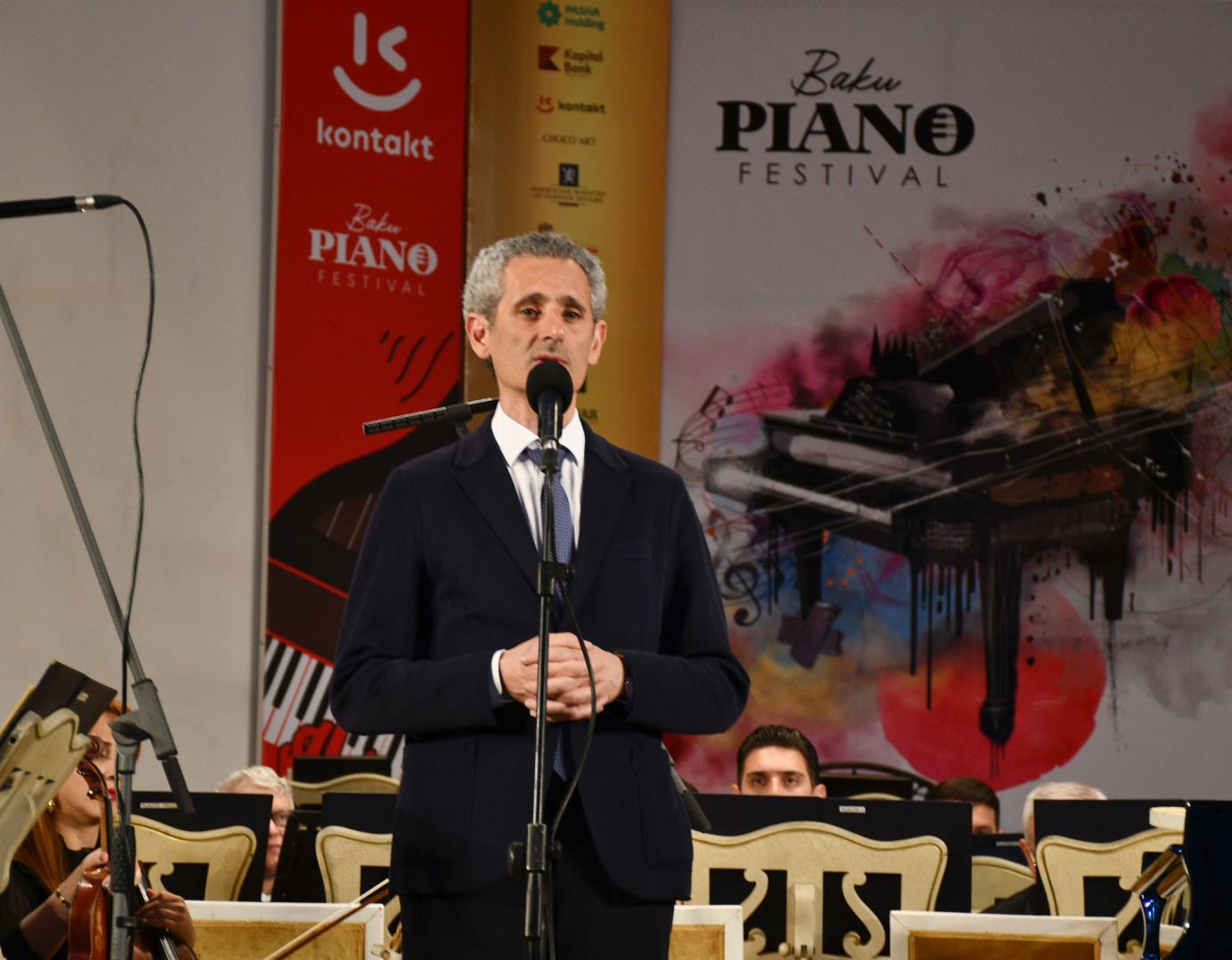 Первый Международный фортепианный фестиваль в Баку открылся выступлением Реми Женье и горячим танго (ВИДЕО, ФОТО)