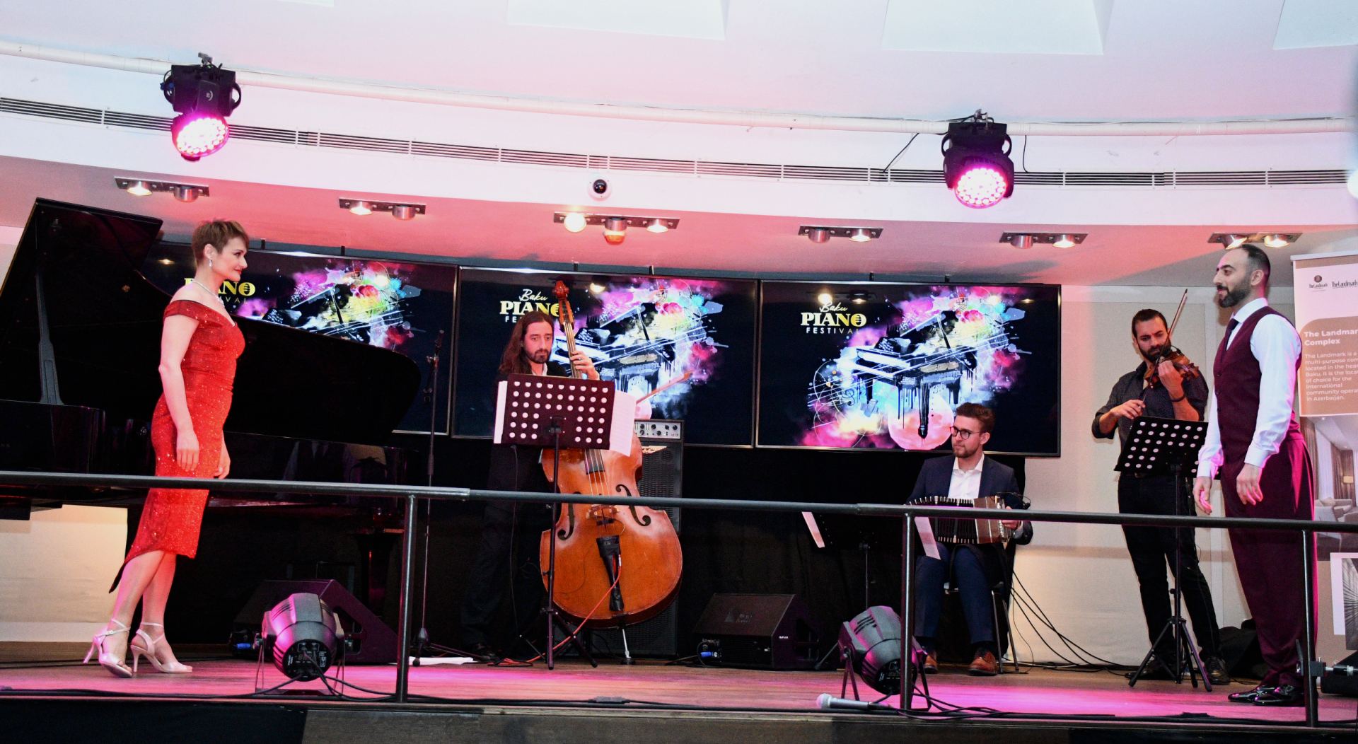 Первый Международный фортепианный фестиваль в Баку открылся выступлением Реми Женье и горячим танго (ВИДЕО, ФОТО)