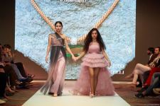 Azerbaijan Fashion Week 2022 – любимый Восток, футуризм, вечерние наряды (ФОТО)