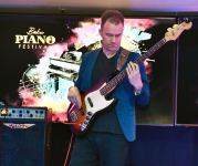 Известный джазовый пианист из Кыргызстана покорил бакинцев и гостей столицы (ФОТО/ВИДЕО)