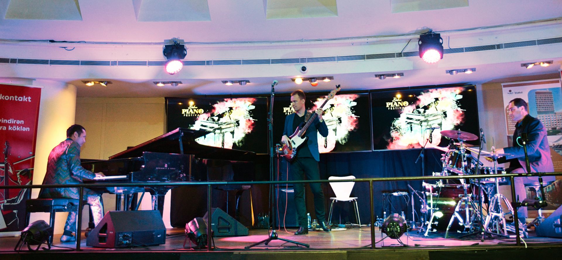 Известный джазовый пианист из Кыргызстана покорил бакинцев и гостей столицы (ФОТО/ВИДЕО)