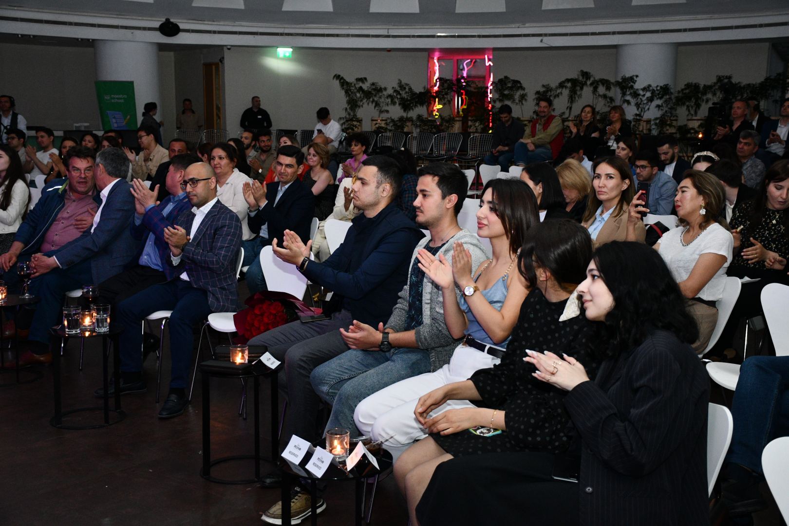 Известный джазовый пианист из Кыргызстана покорил бакинцев и гостей столицы (ФОТО/ВИДЕО)