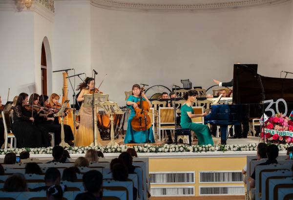 В Баку представлена музыкальная культура Республики Корея (ФОТО)