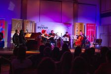 Чудесный вечер в Баку семейной пары - азербайджанки и итальянца (ВИДЕО, ФОТО)