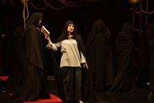 Посвящение Нотр-Дам де Пари, или  Азербайджанская молодежь, вовлеченная в искусство (ФОТО)