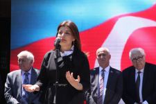 В небо над Баку выпущены 270 шаров – открытие первого Фестиваля литературы и книг тюркского мира (ФОТО)