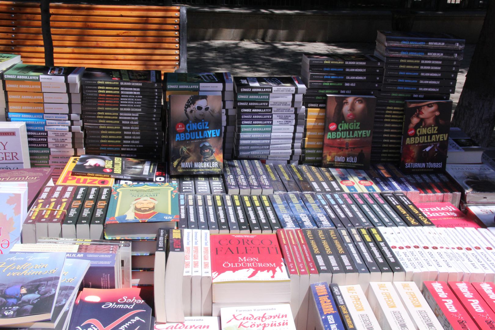 В небо над Баку выпущены 270 шаров – открытие первого Фестиваля литературы и книг тюркского мира (ФОТО)