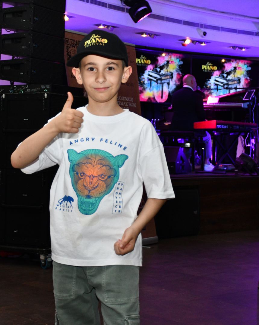 Виртуоз из Германии в Баку: Освободите сцену для первоклассного зрелища! (ВИДЕО, ФОТО)