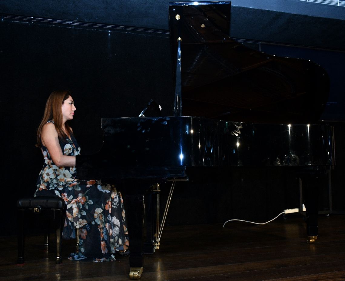 Приезжай в мой Карабах – душевный вечер Тарлана Новрасли и Наргиз Алиевой (ВИДЕО, ФОТО)