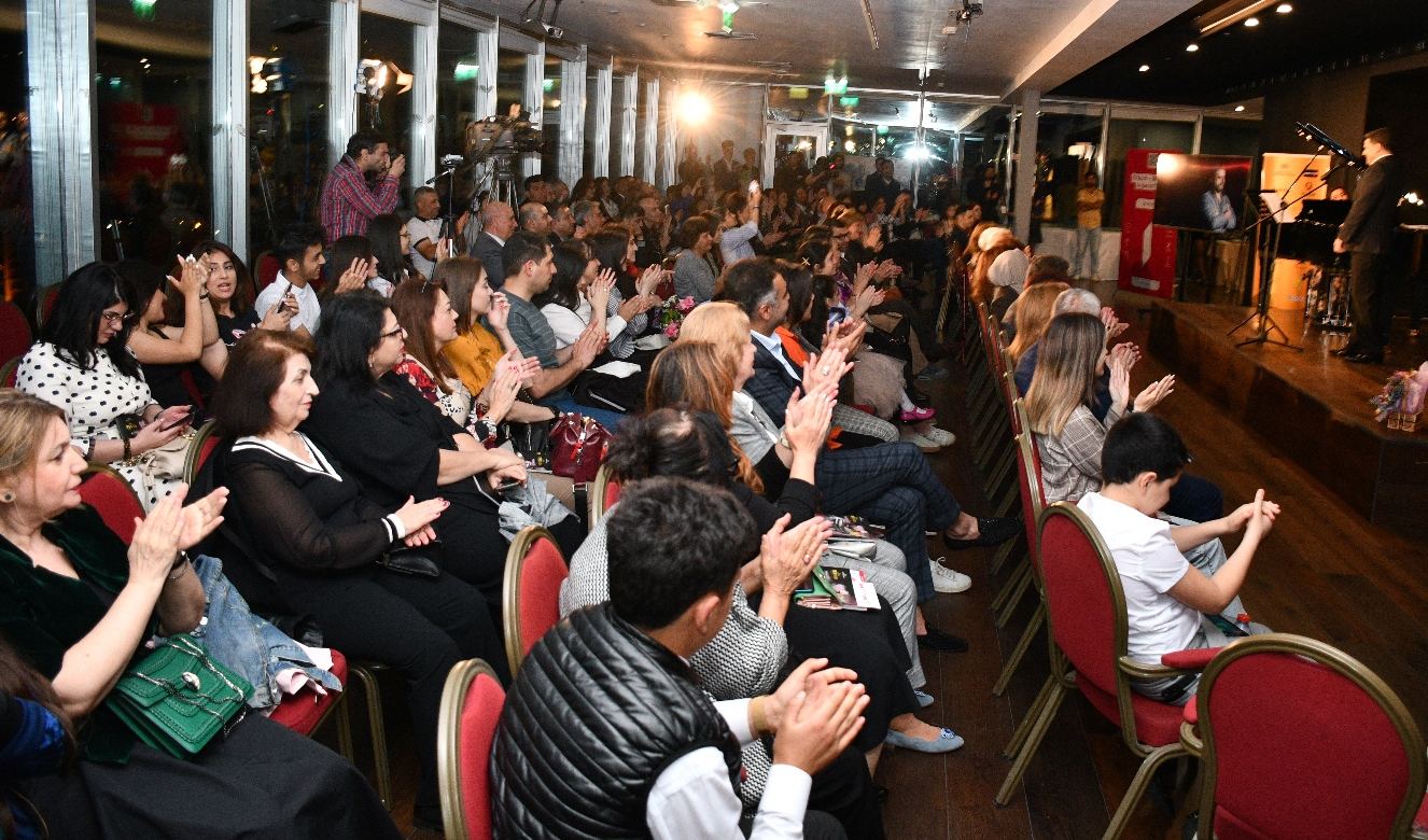 Приезжай в мой Карабах – душевный вечер Тарлана Новрасли и Наргиз Алиевой (ВИДЕО, ФОТО)