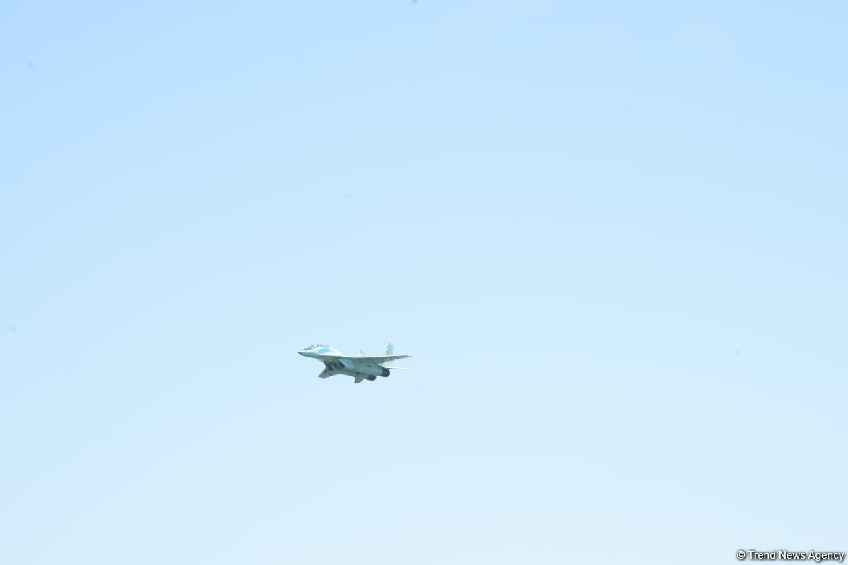 В Баку организовано очередное авиашоу во второй день фестиваля TEKNOFEST (ФОТО/ВИДЕО)