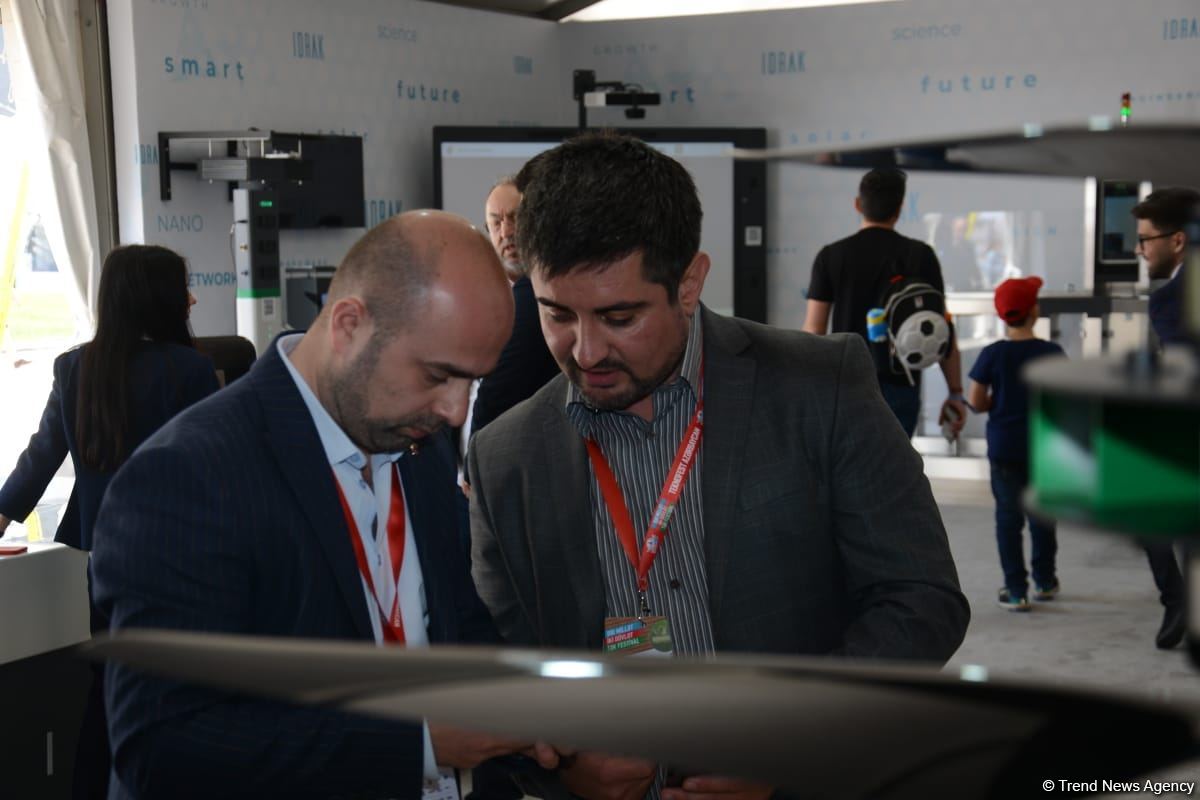 В Баку стартовал второй день Международного фестиваля авиации, космоса и технологий TEKNOFEST (ФОТО)