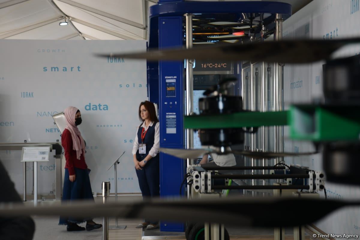 В Баку стартовал второй день Международного фестиваля авиации, космоса и технологий TEKNOFEST (ФОТО)