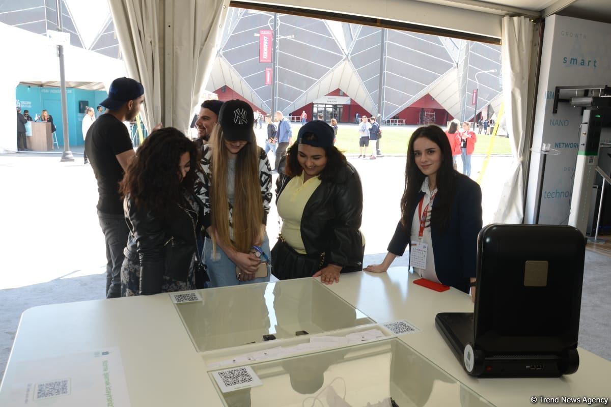 В Баку стартовал второй день Международного фестиваля авиации, космоса и технологий TEKNOFEST (ФОТО)