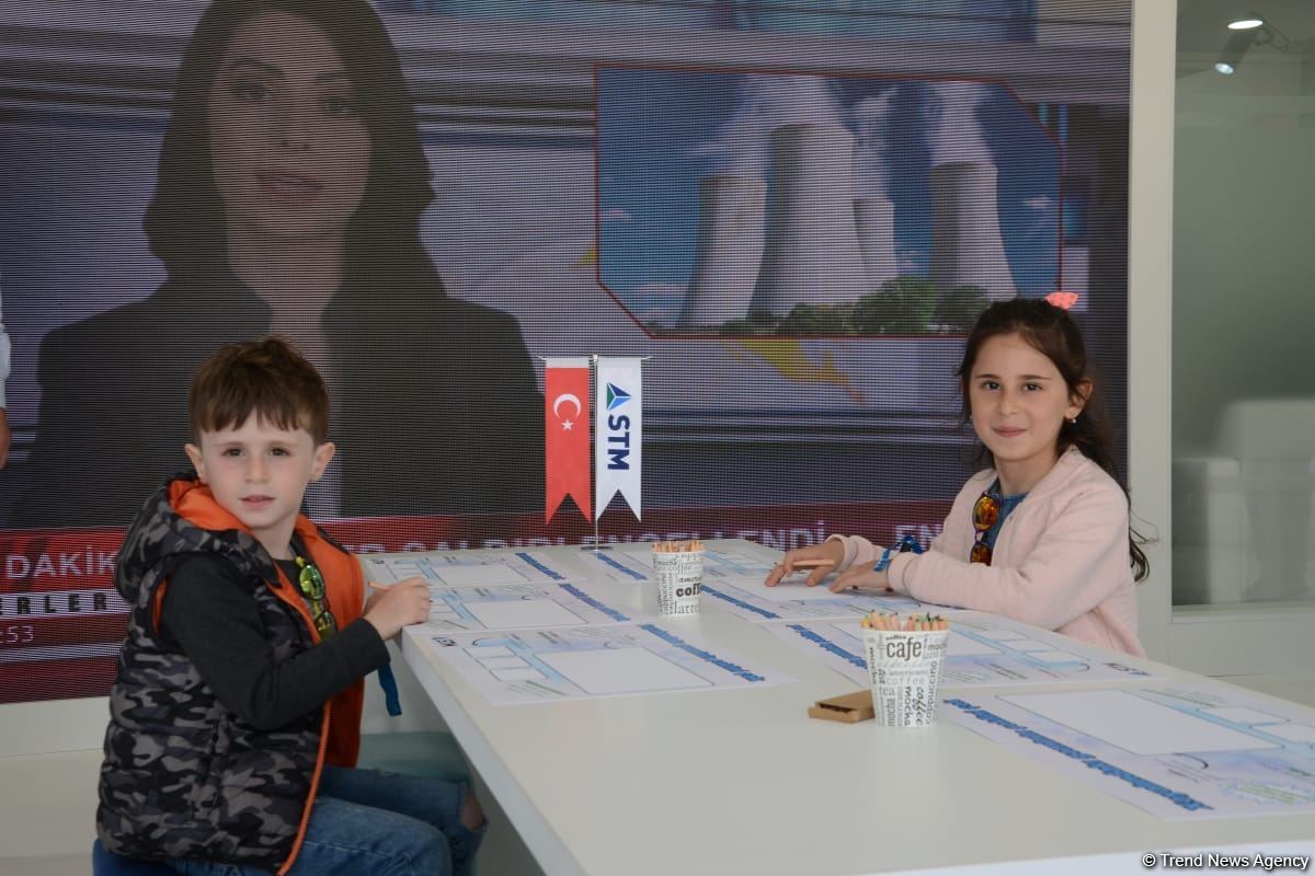 В Баку стартовал второй день Международного фестиваля авиации, космоса и технологий TEKNOFEST (ФОТО)