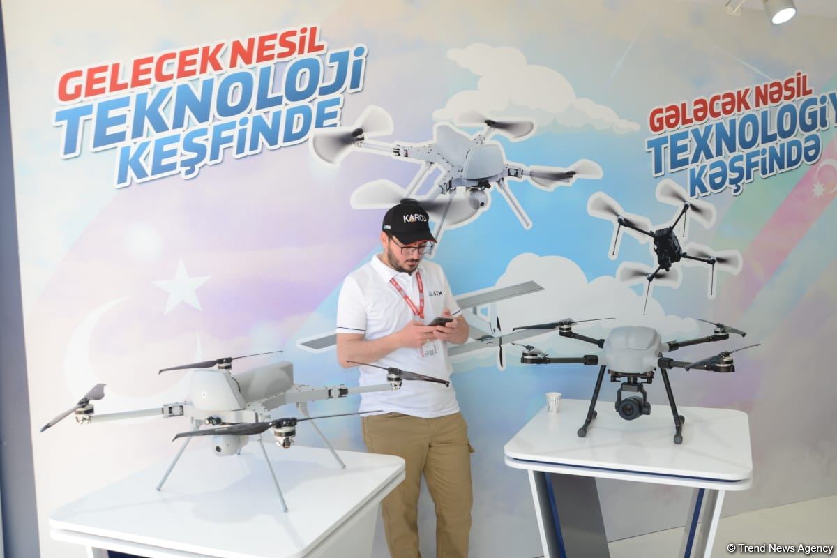 В Баку стартовал второй день Международного фестиваля авиации, космоса и технологий TEKNOFEST (ФОТО)