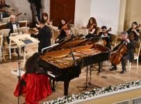 Прославляющие Азербайджан во Франции -  один майский вечер в Баку...  (ВИДЕО, ФОТО)