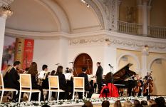 Прославляющие Азербайджан во Франции -  один майский вечер в Баку...  (ВИДЕО, ФОТО)