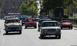 В Баку прошел грандиозный праздник классических автомобилей – автопробег, выставка, конкурсы, ретро-стиль участников (ФОТО/ВИДЕО)