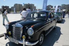 В Баку прошел грандиозный праздник классических автомобилей – автопробег, выставка, конкурсы, ретро-стиль участников (ФОТО/ВИДЕО)