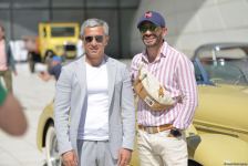 В Баку прошел грандиозный праздник классических автомобилей – автопробег, выставка, конкурсы, ретро-стиль участников (ФОТО/ВИДЕО)