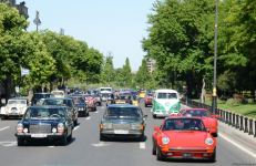 В Баку прошел грандиозный праздник классических автомобилей – автопробег, выставка, конкурсы, ретро-стиль участников (ФОТО/ВИДЕО)