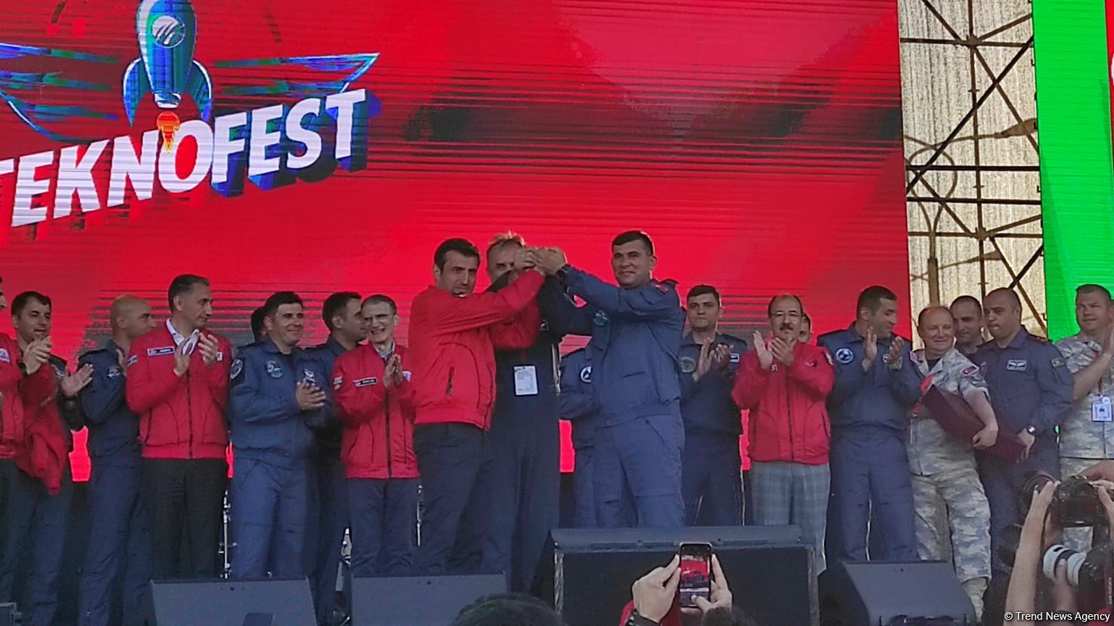 В Баку прошла церемония закрытия международного фестиваля авиации и космоса TEKNOFEST (ФОТО)
