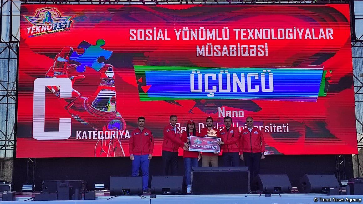 В Баку прошла церемония награждения участников и команд фестиваля TEKNOFEST (ФОТО)