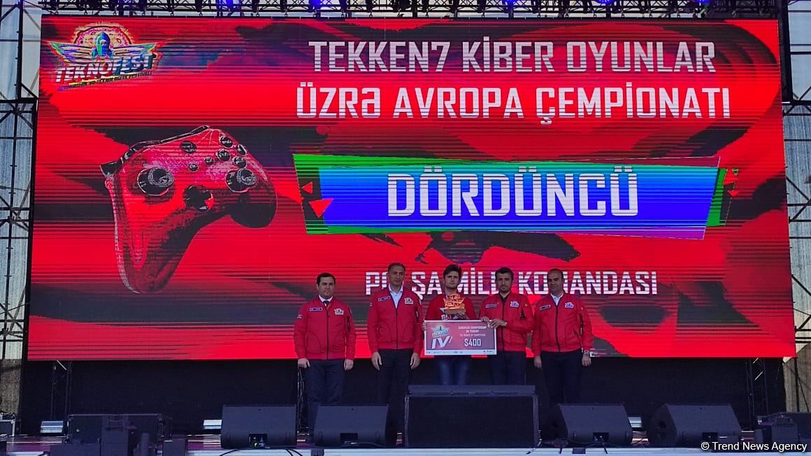 В Баку прошла церемония награждения участников и команд фестиваля TEKNOFEST (ФОТО)