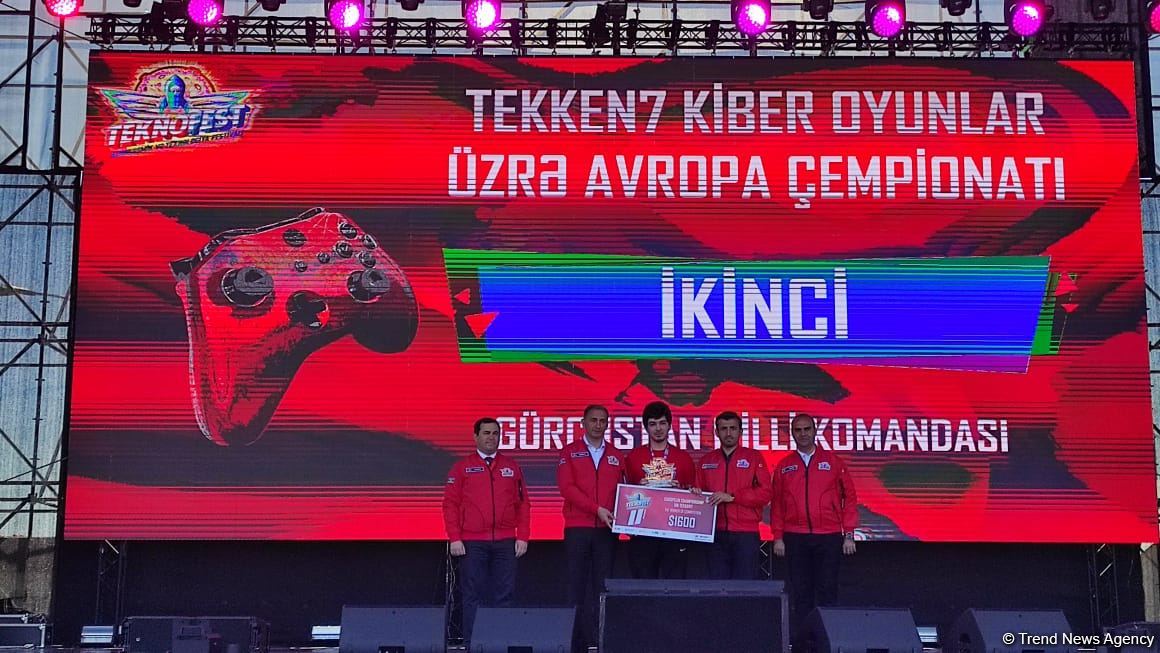 В Баку прошла церемония награждения участников и команд фестиваля TEKNOFEST (ФОТО)