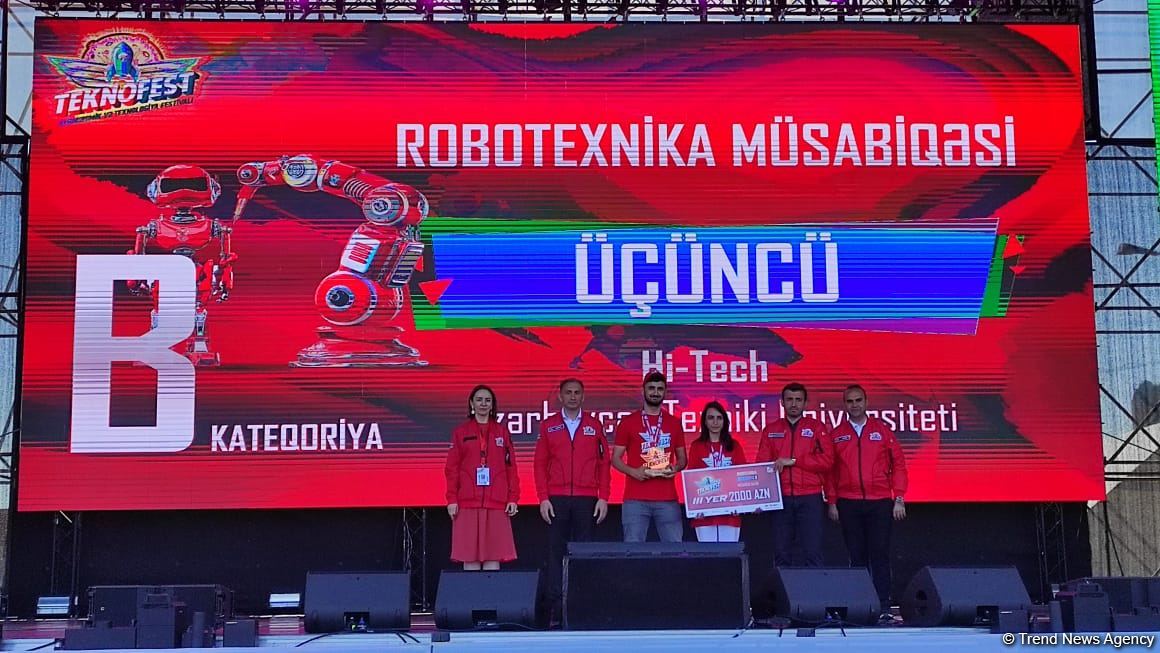 В Баку прошла церемония награждения участников и команд фестиваля TEKNOFEST (ФОТО)