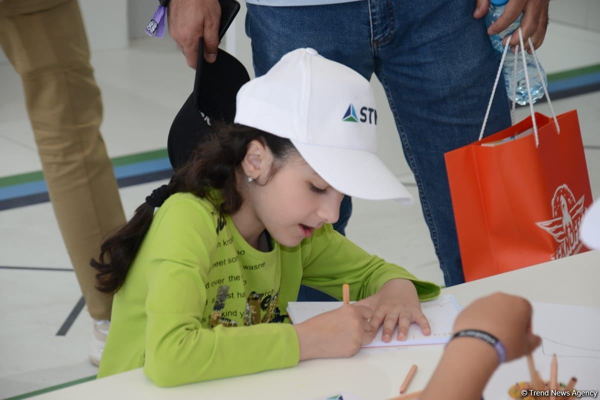 В Баку стартовал четвертый день фестиваля TEKNOFEST (ФОТО)