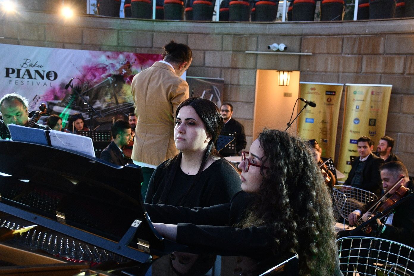 Великая музыка Бетховена под открытым небом вечернего Баку (ФОТО)