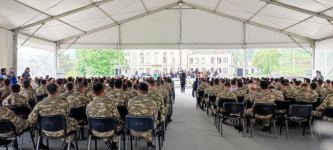 Для военнослужащих в Шуше организован грандиозный концерт в честь Дня независимости Азербайджана (ВИДЕО/ФОТО)