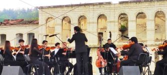 Для военнослужащих в Шуше организован грандиозный концерт в честь Дня независимости Азербайджана (ВИДЕО/ФОТО)