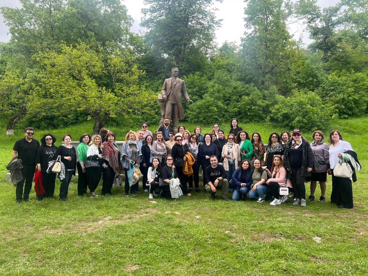 Для военнослужащих в Шуше организован грандиозный концерт в честь Дня независимости Азербайджана (ВИДЕО/ФОТО)