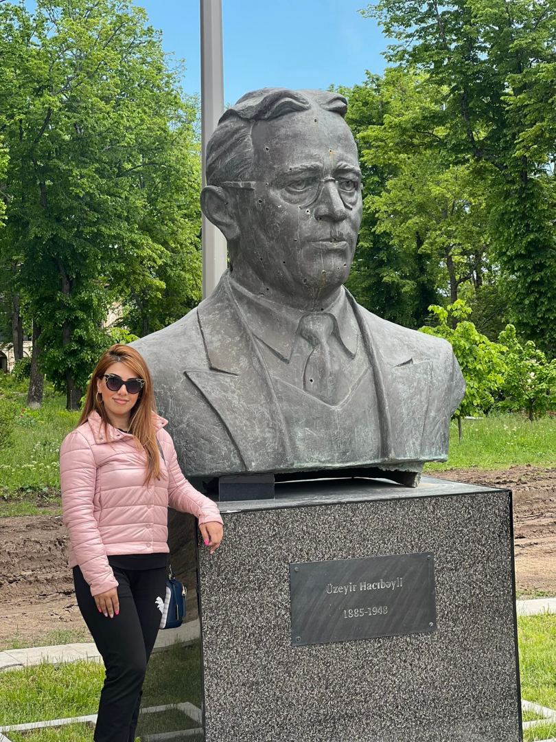 Для военнослужащих в Шуше организован грандиозный концерт в честь Дня независимости Азербайджана (ВИДЕО/ФОТО)