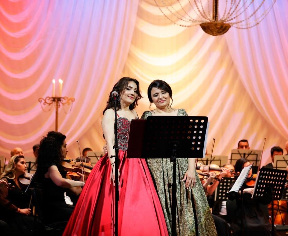 Она пленила красотой и тембром голоса… - юбилейный концерт Инары Бабаевой в Баку (ФОТО)